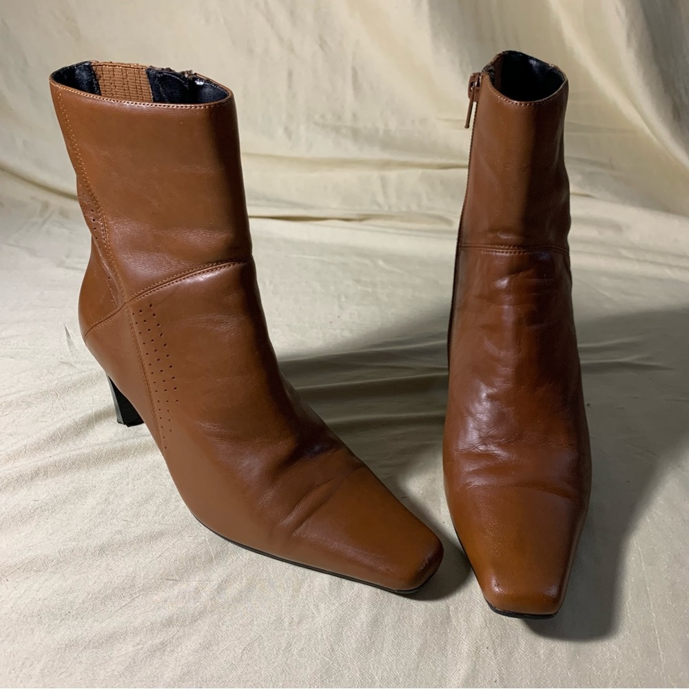 Jessica leather boots size 7